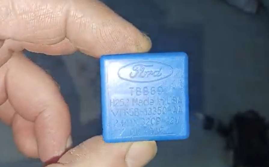 Where is the Ford F150 Flasher Relay Located?